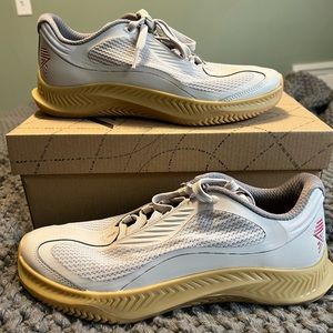 R.A.D ONE silver gum trainer- 8M/ 9.5W- excellent condition worn once